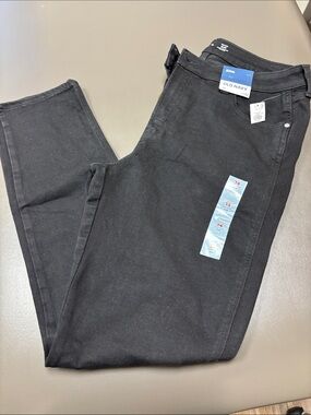 NWT Old Navy Black Slim High Rise Straight Jeans Size 14
